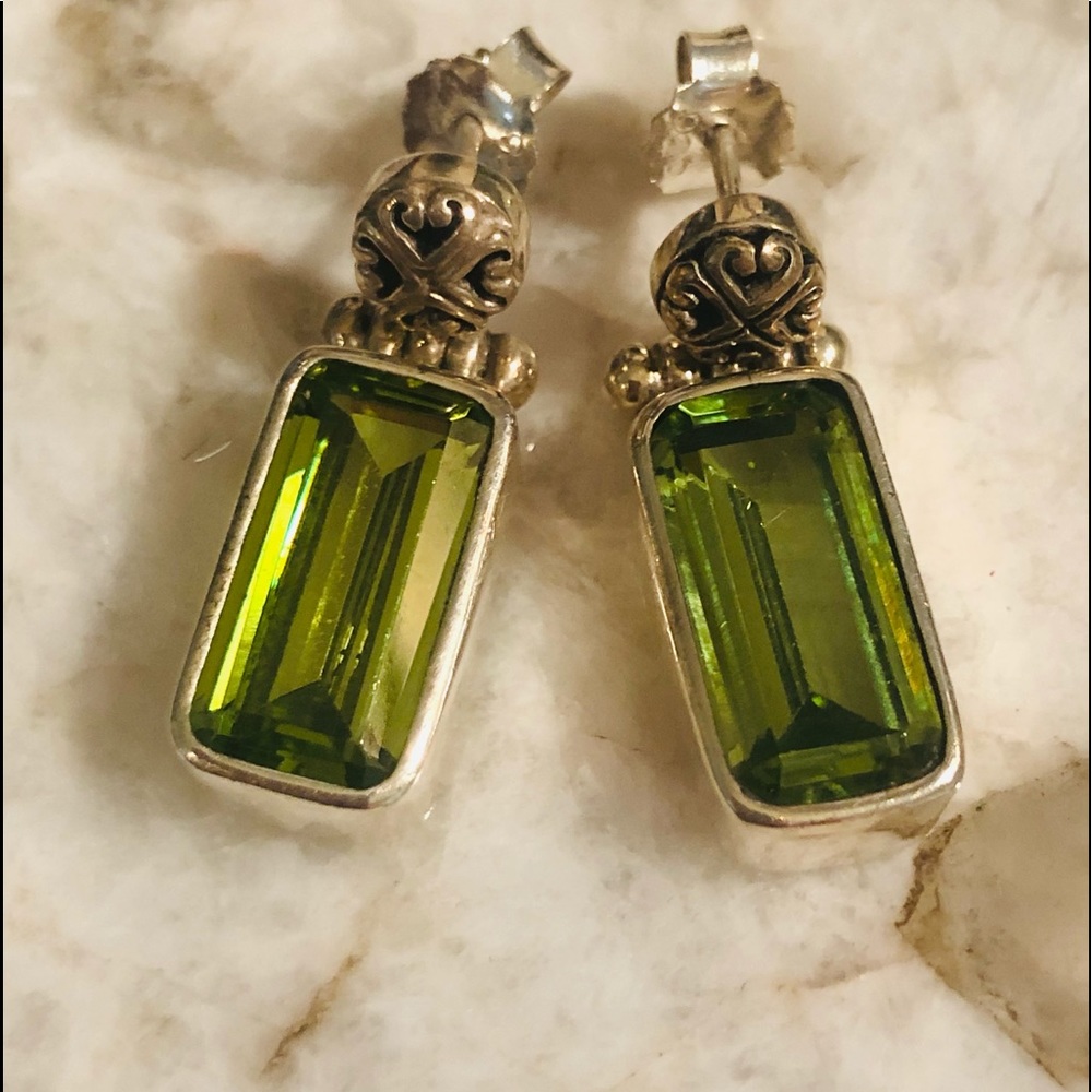 VTG Peridot sterling silver post earrings